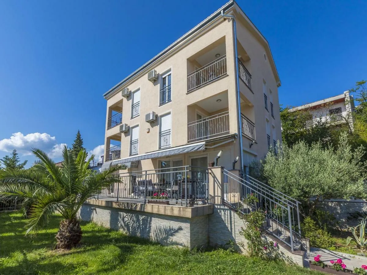 Apartman Dolores